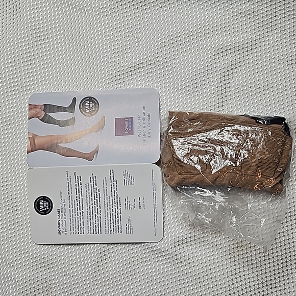 SIGVARIS 842N STYLE WOMEN SOFT OPAQUE CLOSED TOE THIGH HIGHS 20-30 MMHG - Picture 7 of 8